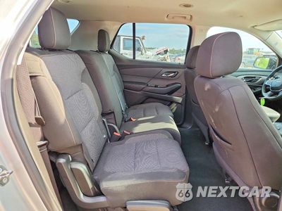 Zdjęcie 11 z 13 samochodu: 2018 CHEVROLET TRAVERSE LS VIN:1GNERFKW8JJ170111 - miniatura