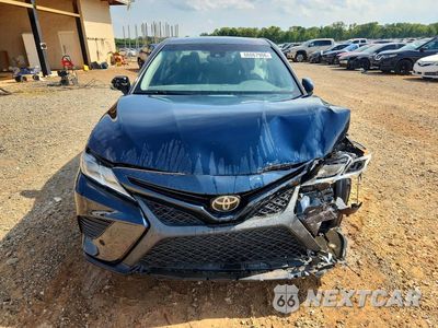 Piąte zdjęcie samochodu w środku: 2018 TOYOTA CAMRY SE VIN:4T1B11HK0JU671546 - miniatura