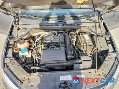 Zdjęcie 11 z 12 samochodu: 2018 VOLKSWAGEN JETTA S VIN:3VW2B7AJ9JM215312 - miniatura