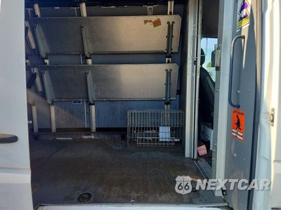 Zdjęcie 10 z 12 samochodu: 2011 MERCEDES-BENZ SPRINTER 2 - DELIVERY VAN VIN:WD3PE8CBXB5575167 - miniatura
