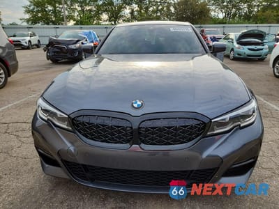 Piąte zdjęcie samochodu w środku: 2019 BMW 330XI VIN:WBA5R7C52KAE83127 - miniatura