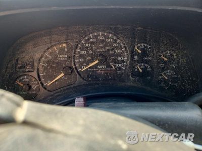 Zdjęcie 9 z 12 samochodu: 2002 CHEVROLET SILVE 2500 VIN:1GCHK23172F191574 - miniatura