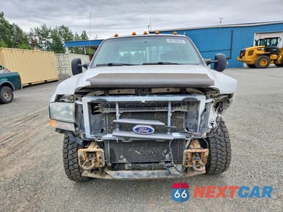 Piąte zdjęcie samochodu w środku: 2004 FORD F250 SUPER DUTY VIN:1FTNW21PX4EC82720 - miniatura