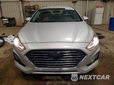 Piąte zdjęcie samochodu w środku: 2018 HYUNDAI SONATA SE VIN:5NPE24AF0JH667827 - miniatura