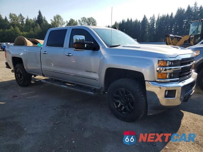 Czwarte zdjęcie samochodu z boku: 2018 CHEVROLET SILVERADO K3500 LTZ VIN:1GC4K0CY3JF106213 - miniatura