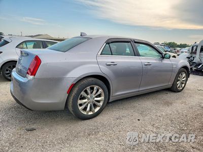 Trzecie zdjęcie samochodu z tyłu: 2018 CHRYSLER 300 TOURING VIN:2C3CCARG1JH282130 - miniatura