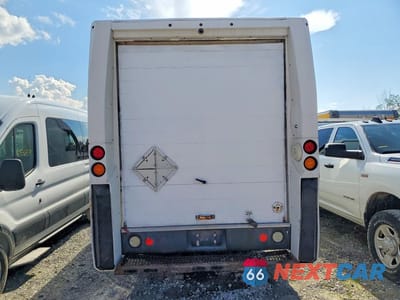 Zdjęcie 6 z 13 samochodu: 2018 ISUZU NPR VIN:JALB4T178J7W00833 - miniatura