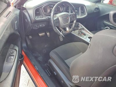 Zdjęcie 8 z 13 samochodu: 2021 DODGE CHALLENGER R/T SCAT PACK VIN:2C3CDZFJ2MH507400 - miniatura