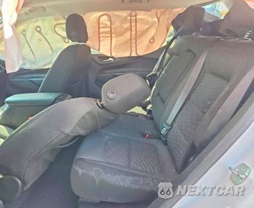 Zdjęcie 11 z 13 samochodu: 2020 CHEVROLET EQUINOX LT VIN:2GNAXKEV7L6101829 - miniatura