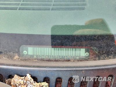 Zdjęcie 13 z 13 samochodu: 2005 CHEVROLET TAHOE K1500 VIN:1GNEK13T25R191071 - miniatura