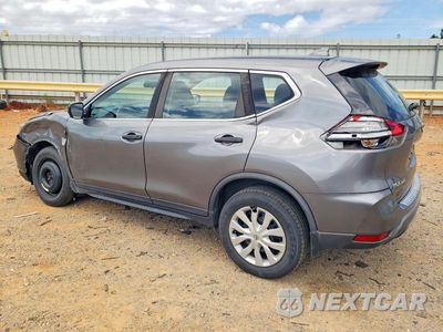 Drugie zdjęcie samochodu z przodu: 2017 NISSAN ROGUE S VIN:KNMAT2MV0HP565350 - miniatura