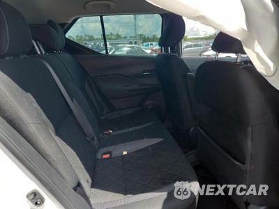 Zdjęcie 11 z 13 samochodu: 2019 NISSAN KICKS SV VIN:3N1CP5CUXKL503757 - miniatura