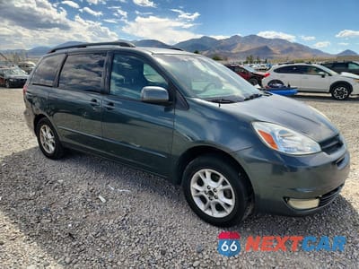 Czwarte zdjęcie samochodu z boku: 2004 TOYOTA SIENNA XLE 7 PASSENGER VIN:5TDZA22C94S174112 - miniatura