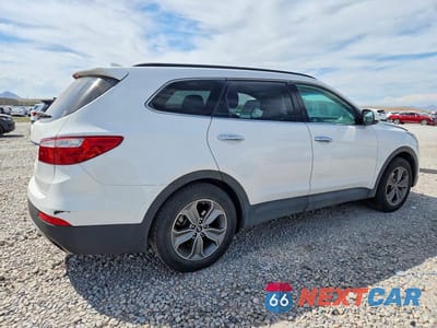 Trzecie zdjęcie samochodu z tyłu: 2016 HYUNDAI SANTA FE SE VIN:KM8SM4HFXGU155053 - miniatura