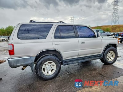 Trzecie zdjęcie samochodu z tyłu: 1998 TOYOTA 4RUNNER SR5 VIN:JT3HN86R9W0137590 - miniatura