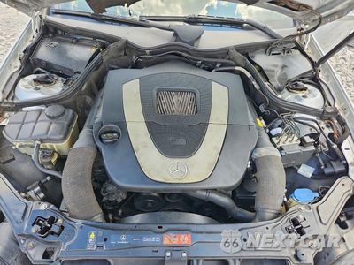 Zdjęcie 11 z 12 samochodu: 2008 MERCEDES-BENZ CLK 350 VIN:WDBTK56F08F250667 - miniatura