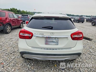Zdjęcie 6 z 12 samochodu: 2015 MERCEDES-BENZ GLA 250 VIN:WDCTG4EB4FJ141967 - miniatura