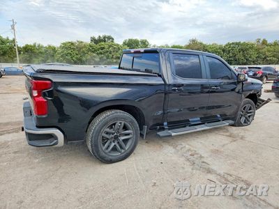 Trzecie zdjęcie samochodu z tyłu: 2019 CHEVROLET SILVERADO K1500 LT VIN:1GCUYDEDXKZ152038 - miniatura