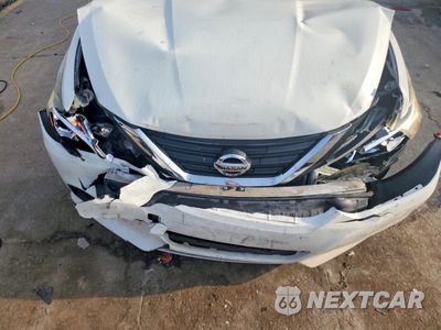 Zdjęcie 11 z 12 samochodu: 2017 NISSAN ALTIMA 2.5 S VIN:1N4AL3AP3HC241916 - miniatura