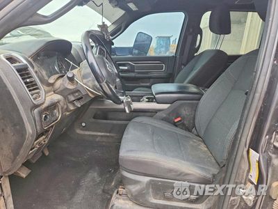 Zdjęcie 7 z 13 samochodu: 2022 RAM 3500 BIG HORN/LONE STAR VIN:3C63R3HLXNG389260 - miniatura