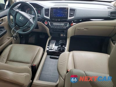 Zdjęcie 8 z 12 samochodu: 2020 HONDA RIDGELINE RTL VIN:5FPYK3F74LB002527 - miniatura