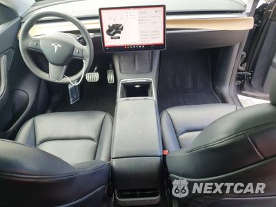 Zdjęcie 8 z 13 samochodu: 2021 TESLA MODEL Y VIN:5YJYGDEF9MF261704 - miniatura