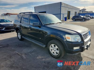 Czwarte zdjęcie samochodu z boku: 2010 FORD EXPLORER XLT VIN:1FMEU6DE2AUA35812 - miniatura