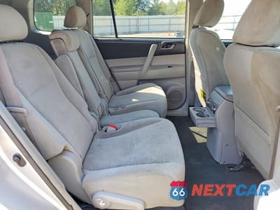 Zdjęcie 11 z 13 samochodu: 2011 TOYOTA HIGHLANDER HYBRID VIN:JTEBC3EH6B2001981 - miniatura
