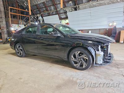 Czwarte zdjęcie samochodu z boku: 2025 HYUNDAI ELANTRA SEL SPORT VIN:KMHLM4DG6SU987632 - miniatura
