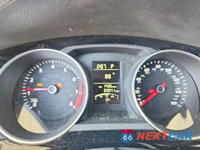 Zdjęcie 9 z 12 samochodu: 2015 VOLKSWAGEN JETTA SE VIN:3VWD17AJ1FM204890 - miniatura