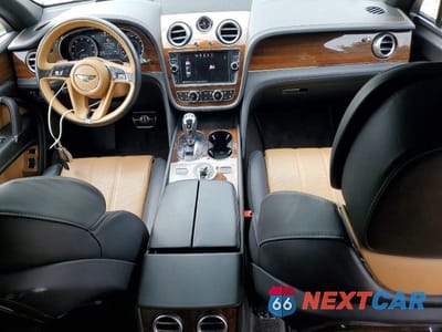 Zdjęcie 8 z 14 samochodu: 2018 BENTLEY BENTAYGA VIN:SJAAC2ZV6JC018686 - miniatura