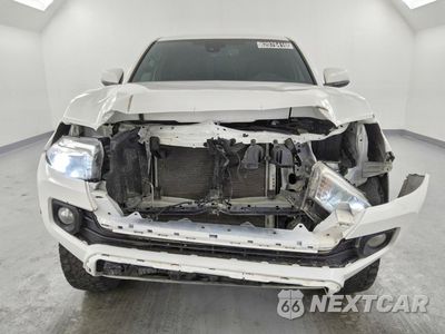 Piąte zdjęcie samochodu w środku: 2023 TOYOTA TACOMA TRD OFF-ROAD VIN:3TMCZ5AN3PM609035 - miniatura