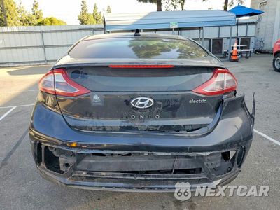 Zdjęcie 6 z 13 samochodu: 2019 HYUNDAI IONIQ ELECTRIC BASE VIN:KMHC75LH1KU050470 - miniatura