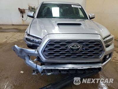 Piąte zdjęcie samochodu w środku: 2022 TOYOTA TACOMA TRD SPORT VIN:3TYCZ5AN7NT100583 - miniatura