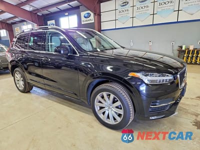 Czwarte zdjęcie samochodu z boku: 2019 VOLVO XC90 T5 MOMENTUM VIN:YV4102PK7K1470947 - miniatura