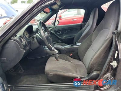 Zdjęcie 7 z 12 samochodu: 2004 MAZDA MX-5 MIATA BASE VIN:JM1NB353040401039 - miniatura