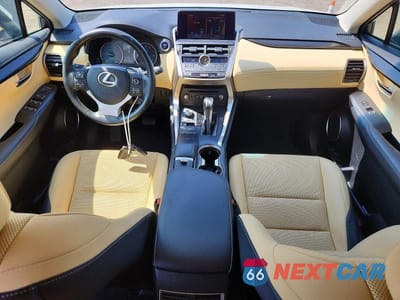Zdjęcie 8 z 13 samochodu: 2019 LEXUS NX 300H VIN:JTJBJRBZ9K2124469 - miniatura