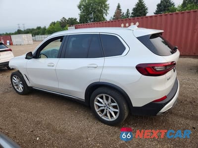 Drugie zdjęcie samochodu z przodu: 2022 BMW X5 XDRIVE40I VIN:5UXCR6C01N9N21182 - miniatura
