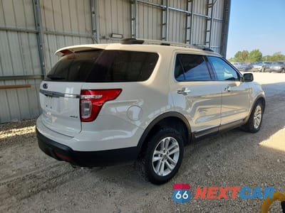 Trzecie zdjęcie samochodu z tyłu: 2011 FORD EXPLORER XLT VIN:1FMHK8D8XBGA71451 - miniatura