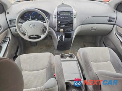 Zdjęcie 8 z 12 samochodu: 2006 TOYOTA SIENNA LE 7 PASSENGER VIN:5TDZA23C26S565054 - miniatura