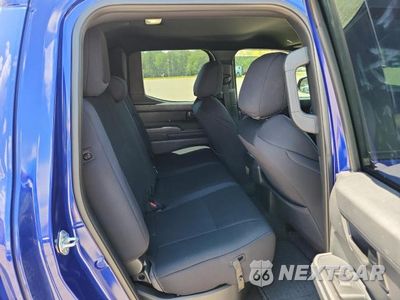 Zdjęcie 10 z 12 samochodu: 2024 TOYOTA TACOMA SR5 VIN:3TMKB5FNXRM022598 - miniatura