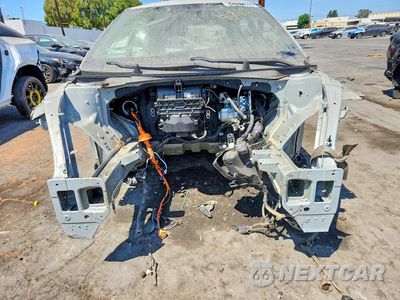 Piąte zdjęcie samochodu w środku: 2025 KIA EV6 WIND VIN:5XYC34JA4SG013110 - miniatura