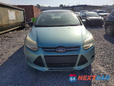 Piąte zdjęcie samochodu w środku: 2012 FORD FOCUS SE VIN:1FAHP3F26CL122153 - miniatura