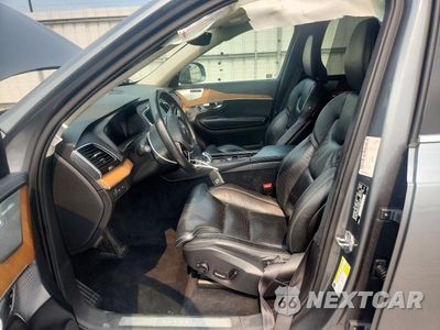 Zdjęcie 7 z 13 samochodu: 2019 VOLVO XC90 T8 INSCRIPTION VIN:YV4BR0CL5K1422425 - miniatura