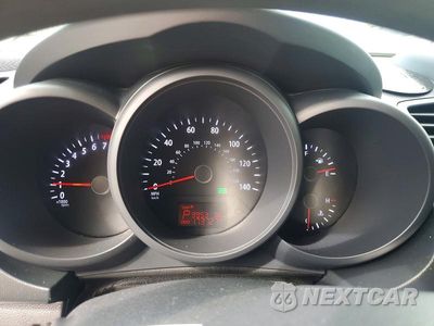 Zdjęcie 9 z 12 samochodu: 2013 KIA SOUL BASE VIN:KNDJT2A5XD7754778 - miniatura