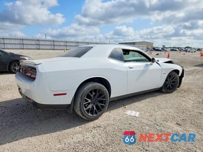 Trzecie zdjęcie samochodu z tyłu: 2016 DODGE CHALLENGER R/T VIN:2C3CDZBT9GH112514 - miniatura