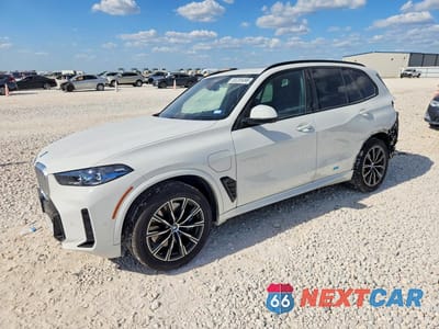 2025 BMW X5 XDRIVE50E 5UX43EU02S9Y24174 - główne zdjęcie licytacji z USA - miniatura