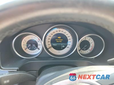 Zdjęcie 9 z 12 samochodu: 2016 MERCEDES-BENZ E 400 4MATIC VIN:WDDHF6HB8GB168435 - miniatura