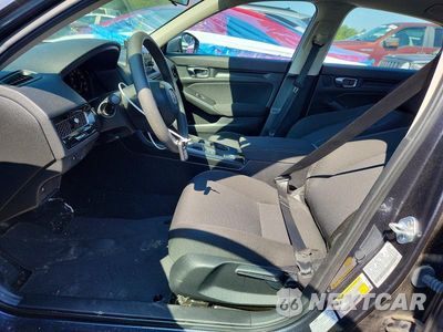 Zdjęcie 7 z 13 samochodu: 2025 HONDA CIVIC LX VIN:2HGFE2F2XSH589865 - miniatura