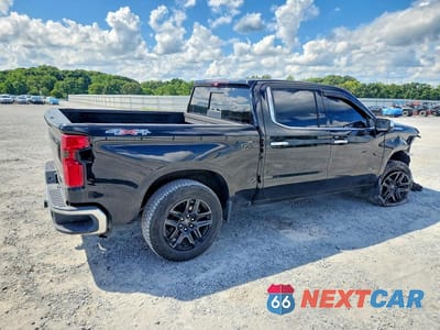 Trzecie zdjęcie samochodu z tyłu: 2022 CHEVROLET SILVERADO K1500 LTZ VIN:1GCUDGED8NZ537762 - miniatura